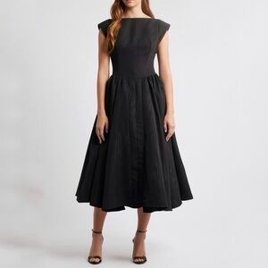 House of CB Debutante Dress
Size S new with tags